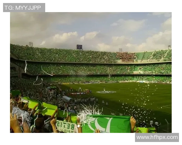 南美足球矮个子球星的风采与传奇，他们如何打破身高局限成为球场巨星